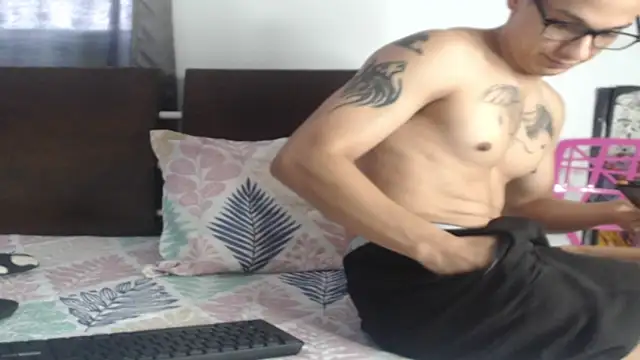 Tobicutee online show from 13, 2, 2026