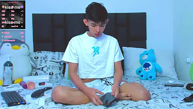 Snapshot of Tonny_twink_ chatting on 23, 2, 2025 Tonny twink  online show from 23, 2, 2025