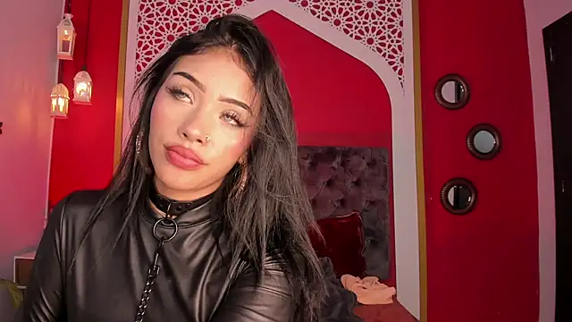 Giovanna oliveira online show from 31, 12, 2024