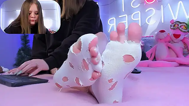 footfetish baby online show from 13, 1, 2025