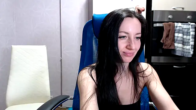 Snapshot of RailyMellow chatting on 20, 12, 2024 RailyMellow online show from 20, 12, 2024