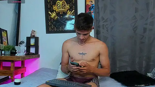 cristofer 988 online show from 12, 9, 2025