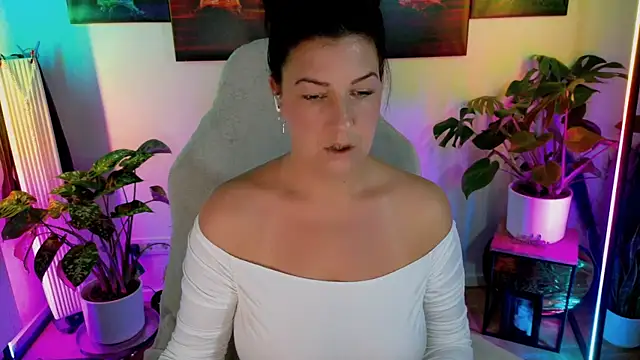 NatiLove35 online show from 4, 2, 2026