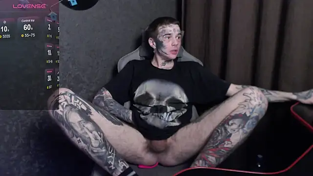 Snapshot of lonelycrystal chatting on 12, 3, 2025 lonelycrystal online show from 12, 3, 2025