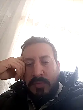 Snapshot of Karizmatikman chatting on 11, 4, 2026 Karizmatikman online show from 11, 4, 2026