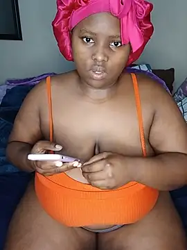 queenxdede online show from 15, 5, 2026