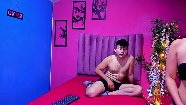 JustiinJazmin online show from 6, 1, 2026