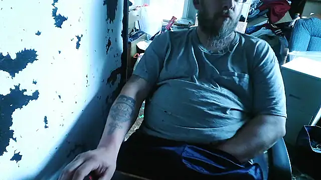 slickwill123 online show from 18, 4, 2026