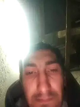 Snapshot of Vahe001@xh chatting on 20, 12, 2025 Vahe001xh online show from 20, 12, 2025