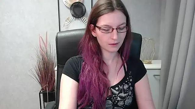 emmaxDelight online show from 26, 1, 2025