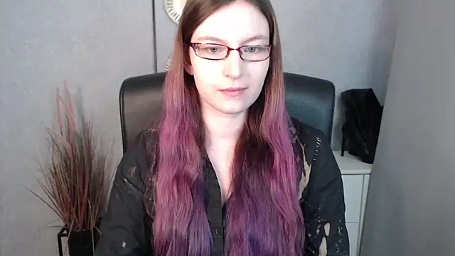 emmaxDelight online show from 19, 2, 2025