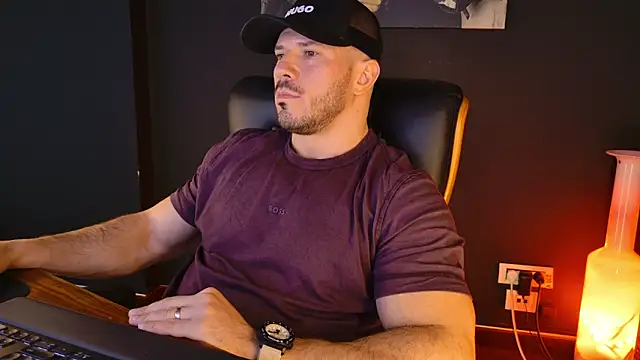 AngeloEric online show from 15, 12, 2025