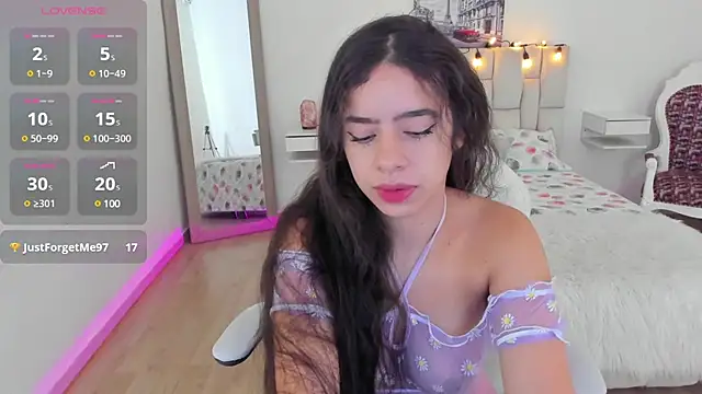 zoe turnner 18 online show from 17, 3, 2025