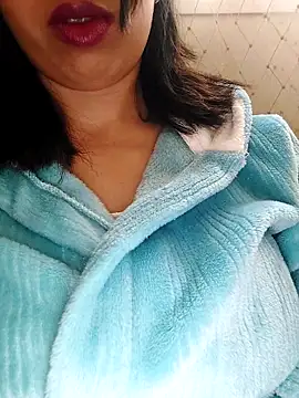 jijijoudia online show from 4, 12, 2025