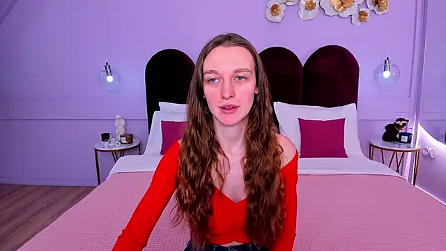 Snapshot of AshleyMillsss chatting on 4, 3, 2025 AshleyMillsss online show from 4, 3, 2025