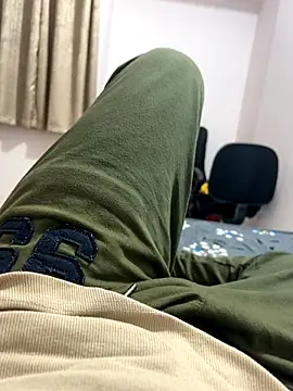 Snapshot of WildDick0007 chatting on 8, 11, 2025 WildDick0007 online show from 8, 11, 2025