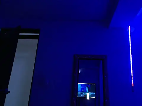 AliciaChelios online show from 12, 5, 2026