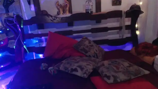 laye19 online show from 15, 2, 2025