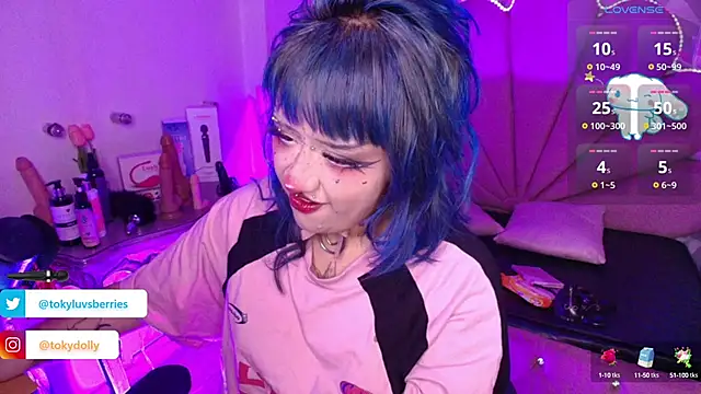 Snapshot of toky_doll chatting on 29, 9, 2025 toky doll online show from 29, 9, 2025