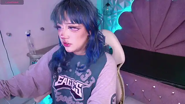 Snapshot of toky_doll chatting on 10, 10, 2025 toky doll online show from 10, 10, 2025