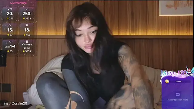 Snapshot of Coralie20_ chatting on 19, 4, 2026 Coralie20 online show from 19, 4, 2026