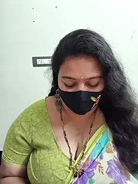 neelu-hoty online show from 2, 2, 2026