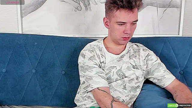 Snapshot of ArthurWhitee chatting on 7, 3, 2025 ArthurWhitee online show from 7, 3, 2025