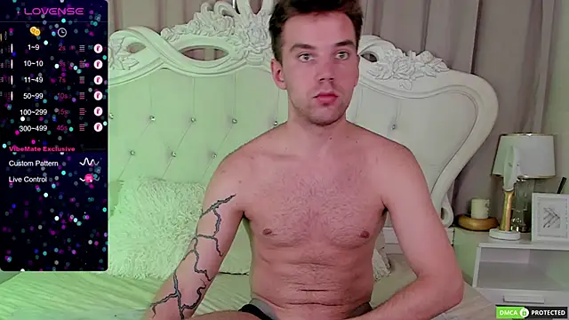 Snapshot of ArthurWhitee chatting on 9, 9, 2025 ArthurWhitee online show from 9, 9, 2025