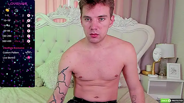 Snapshot of ArthurWhitee chatting on 12, 9, 2025 ArthurWhitee online show from 12, 9, 2025