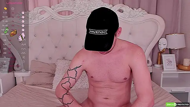 Snapshot of ArthurWhitee chatting on 16, 9, 2025 ArthurWhitee online show from 16, 9, 2025