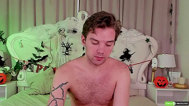 Snapshot of ArthurWhitee chatting on 26, 10, 2025 ArthurWhitee online show from 26, 10, 2025