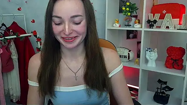  Barbie Kiss  online show from 18, 2, 2026