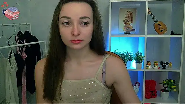  Barbie Kiss  online show from 7, 3, 2026