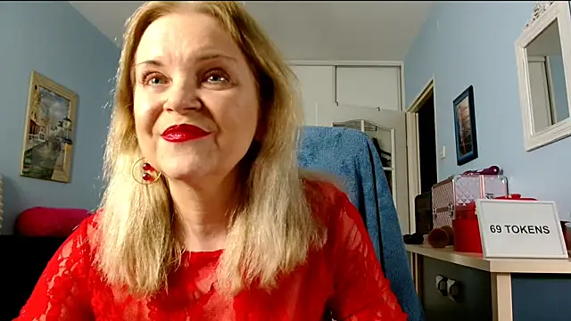 Snapshot of sexyjennyeu chatting on 7, 4, 2026 sexyjennyeu online show from 7, 4, 2026