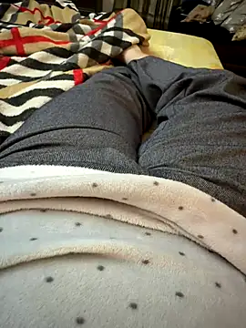 Snapshot of heena13 chatting on 11, 11, 2025 heena13 online show from 11, 11, 2025