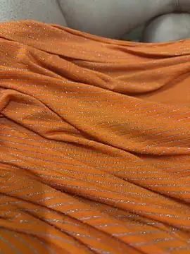 Snapshot of heena13 chatting on 18, 11, 2025 heena13 online show from 18, 11, 2025