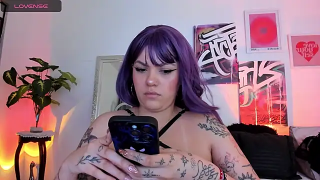 AnnieHuntters online show from 22, 1, 2025