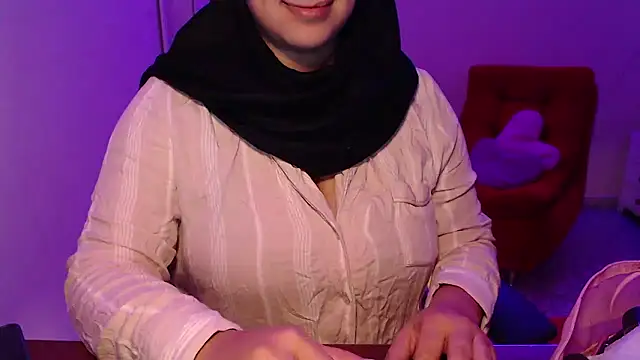 Snapshot of VenussTits97 chatting on 11, 1, 2026 VenussTits97 online show from 11, 1, 2026