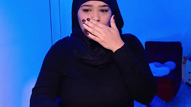 VenussTits97 online show from 4, 4, 2026