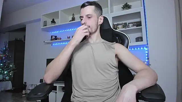 Snapshot of ToddClaytonn chatting on 6, 1, 2026 ToddClaytonn online show from 6, 1, 2026