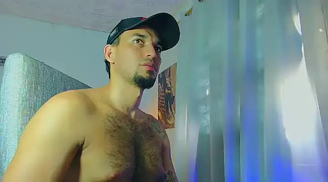 Snapshot of Jeff_Kent2 chatting on 17, 12, 2024 Jeff Kent2 online show from 17, 12, 2024