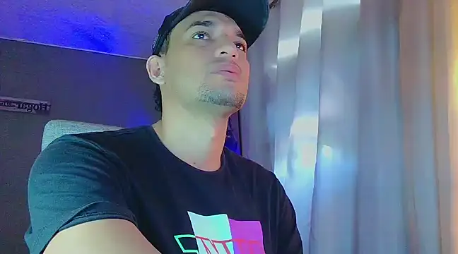 Snapshot of Jeff_Kent2 chatting on 28, 2, 2025 Jeff Kent2 online show from 28, 2, 2025