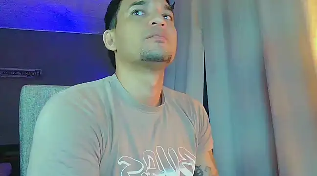 Snapshot of Jeff_Kent2 chatting on 4, 3, 2025 Jeff Kent2 online show from 4, 3, 2025