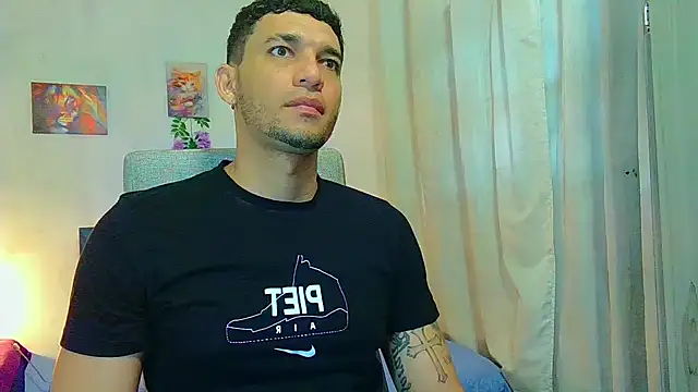 Snapshot of Jeff_Kent2 chatting on 13, 9, 2025 Jeff Kent2 online show from 13, 9, 2025