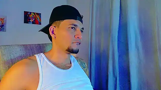 Snapshot of Jeff_Kent2 chatting on 9, 10, 2025 Jeff Kent2 online show from 9, 10, 2025