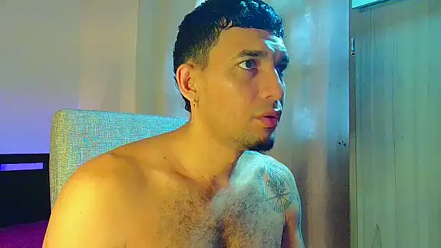 Snapshot of Jeff_Kent2 chatting on 16, 12, 2025 Jeff Kent2 online show from 16, 12, 2025