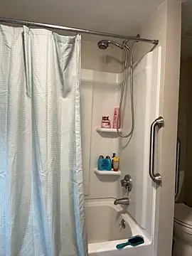 menaceswife online show from 18, 3, 2025