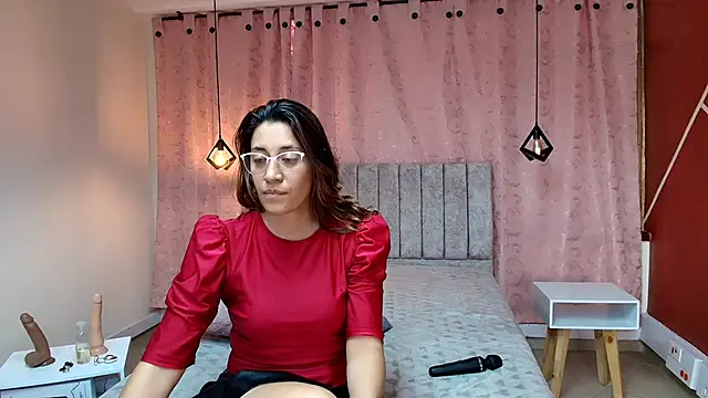 Snapshot of VioletaScott_ chatting on 16, 1, 2025 VioletaScott online show from 16, 1, 2025