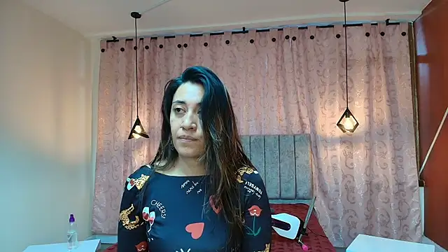 VioletaScott  online show from 3, 12, 2025