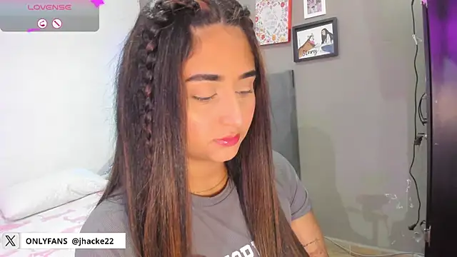 curvy jhacky online show from 25, 1, 2025